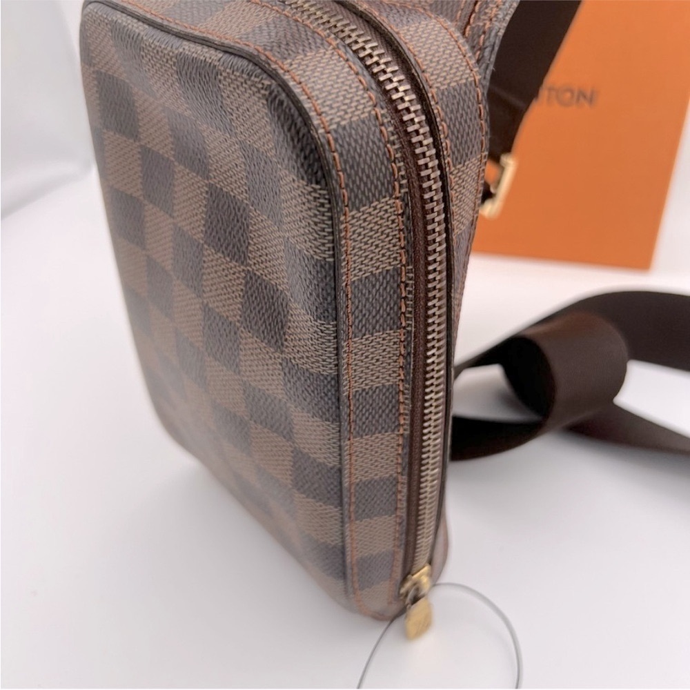 Authentic Louis Vuitton Damier ebene belt bag large with box - Picture 3 of 10